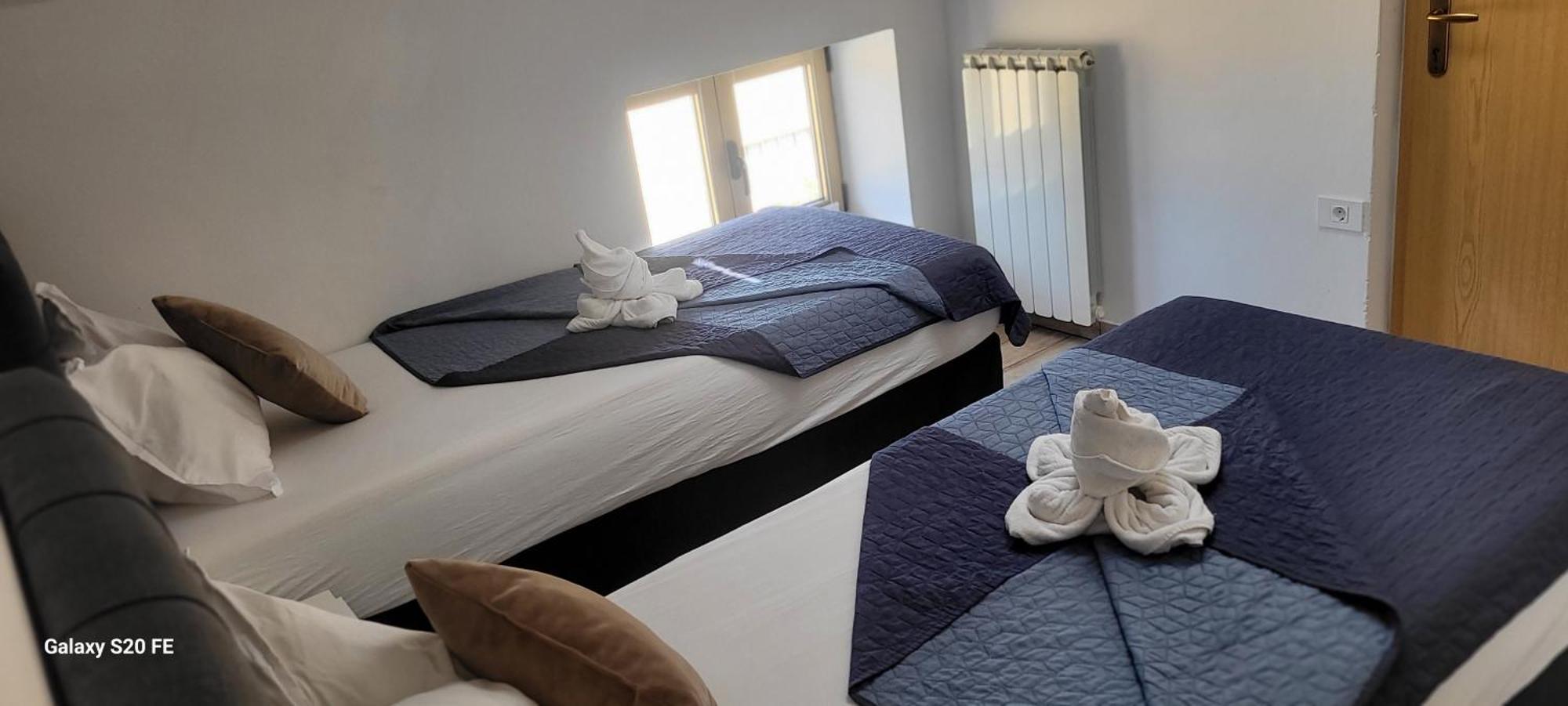 Apartmaji Soncek Izola Exteriör bild
