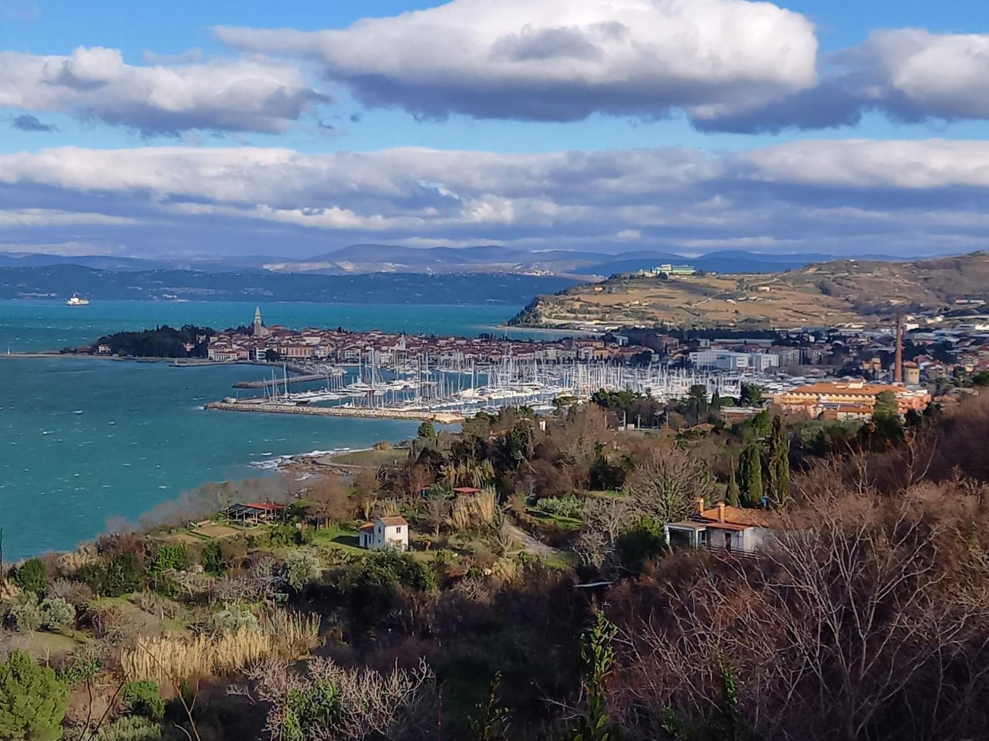 Apartmaji Soncek Izola Exteriör bild