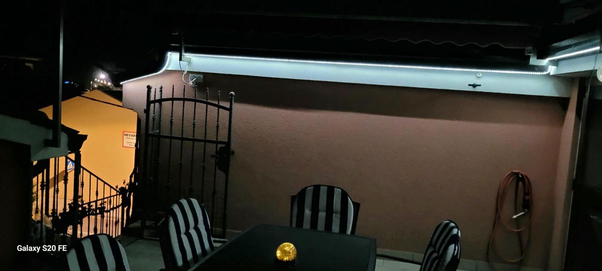 Apartmaji Soncek Izola Exteriör bild